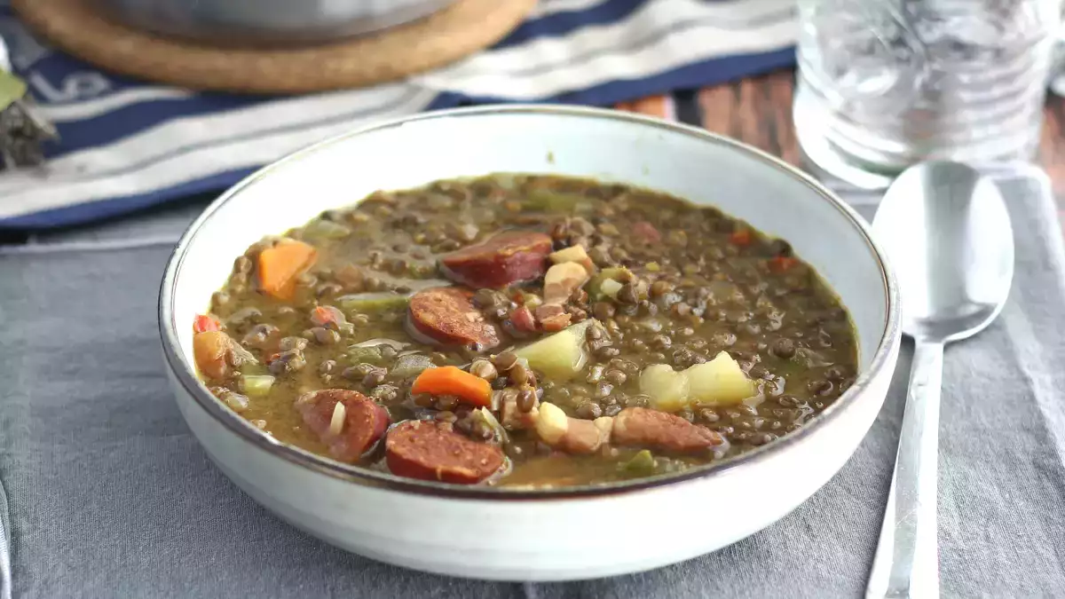 Apakah lentil menurunkan libido? Ilmu pengetahuan di balik kutipan viral Óliver Laxe