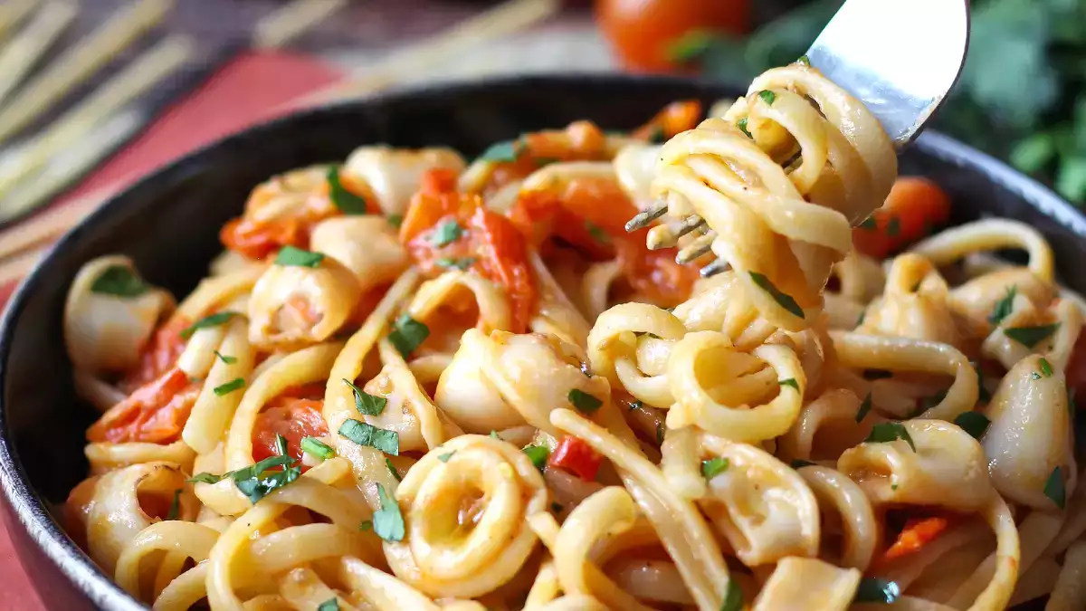 4 hidangan pertama dengan ikan beku yang siap dalam hitungan menit: resep mudah, lezat, dan cerdas yang menghemat makan siang dan makan malam Anda