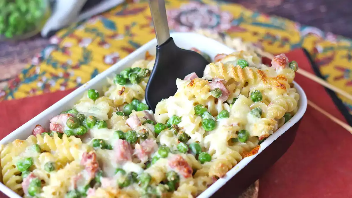 16 hidangan pertama yang sempurna untuk makan siang Paskah: resep tradisional dan kreatif yang akan membuat seluruh keluarga bahagia