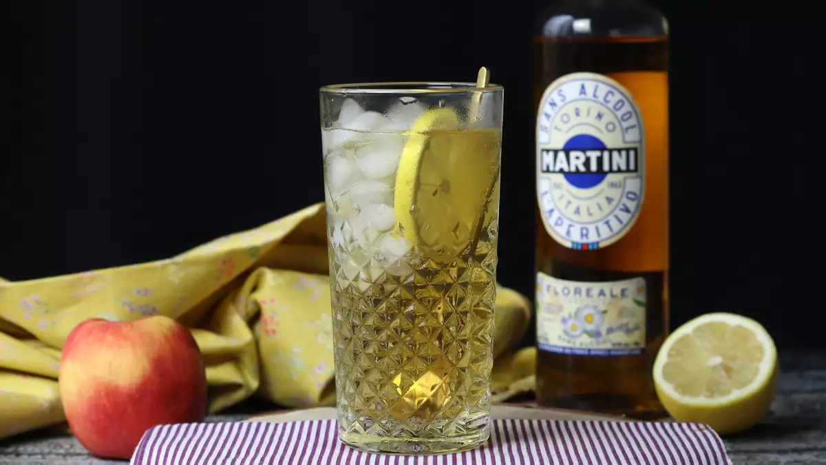 Kami telah memilihkan 5 minuman non-alkohol yang wajib Anda coba