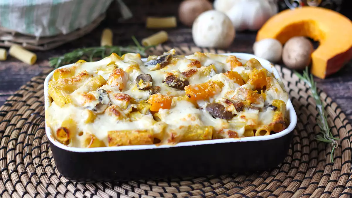 Labu dan jamur, perpaduan musim gugur yang menghadirkan aroma rumahan: 3 resep creamy yang menggugah selera untuk dicoba sekarang