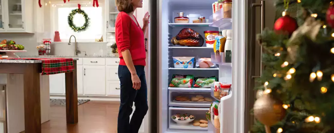 Cara mengatur lemari es Anda sebelum Natal agar Anda tidak panik pada hari makan malam