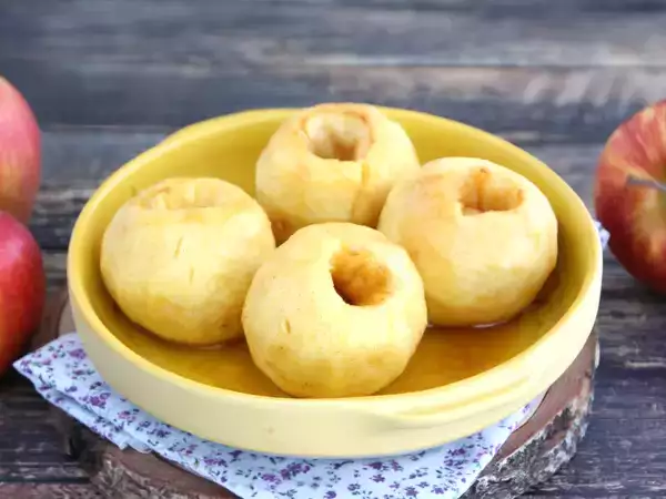 Apel mentah atau apel panggang? Pilihan sederhana ini dapat memengaruhi suasana hati, rasa kenyang, dan bahkan gula darah Anda