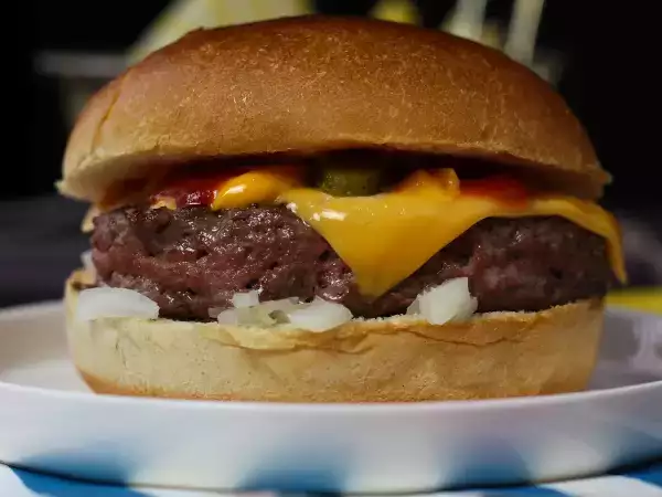 17 resep Amerika yang paling disukai (manis dan gurih): masakan AS terbaik untuk dibuat di rumah