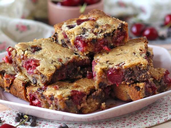 10 kue musim semi yang sempurna untuk membuat sore Anda lebih manis