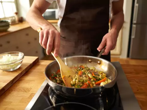Temukan 5 resep ikan yang menggugah selera yang akan merevolusi masakan Mediterania Anda.