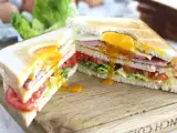 Artikel: Mengapa club sandwich disebut demikian, bukan karena apa yang Anda pikirkan.