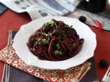 Resep Spaghetti al fuoco di bacco: pasta dengan anggur merah untuk menghadirkan sesuatu yang istimewa ke meja