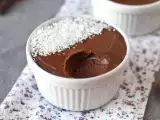 Resep Hidangan penutup cokelat hanya dengan 2 bahan!