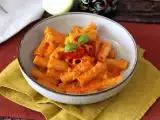Resep Pasta dengan paprika dan philadelphia: lembut, cepat, dan lezat