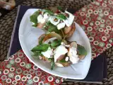 Resep Arugula, buah persik panggang, dan burrata di atas roti panggang: kombinasi manis dan gurih yang sempurna!