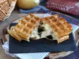 Resep Sandwich wafel kentang dengan raclette, makanan yang menenangkan