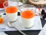 Resep Panna cotta vanila dengan coulis aprikot