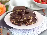 Resep Hazelnut fudge - kotak cokelat dan hazelnut