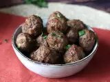 Resep Bakso lembut dalam penggorengan udara: resep cepat dan mudah dengan daging sapi