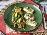 Resep Ikan kolin yang dimasak dengan air fryer, disajikan dengan saus anggur putih, kentang, dan sayuran