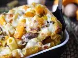 Resep Pasta panggang dengan labu, jamur, dan saus bechamel