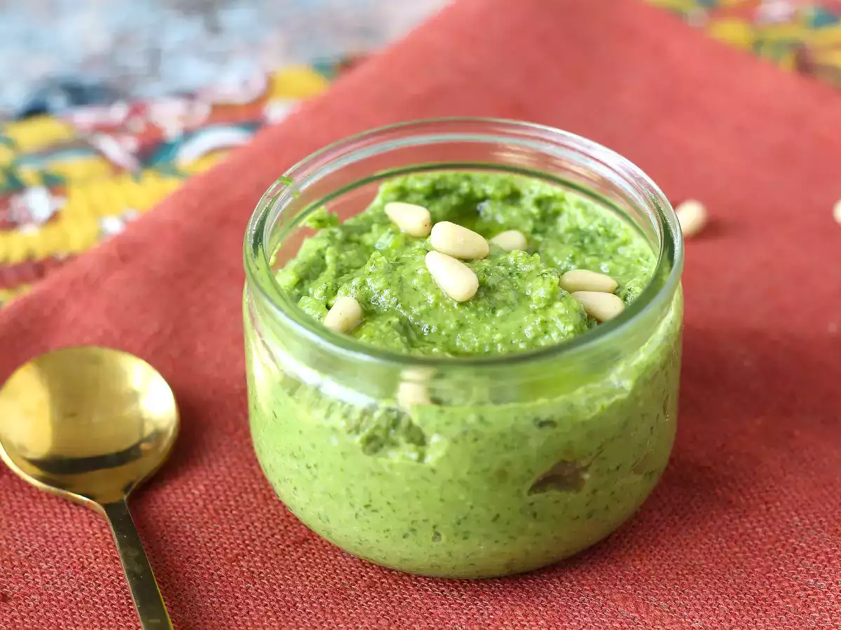 Resep Pesto roket yang segar dan lembut dalam 5 menit