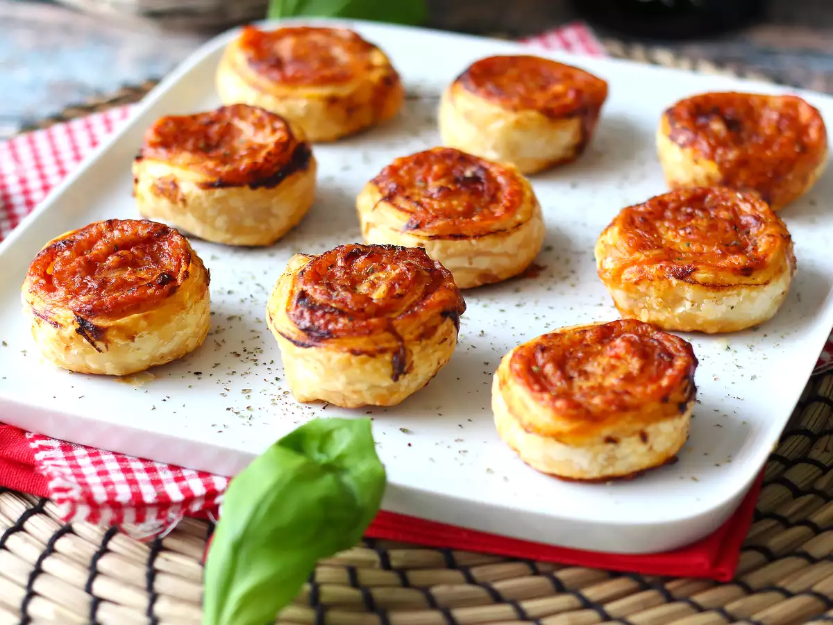 Resep Gulungan puff pastry dalam penggorengan udara: resep cepat dan mudah