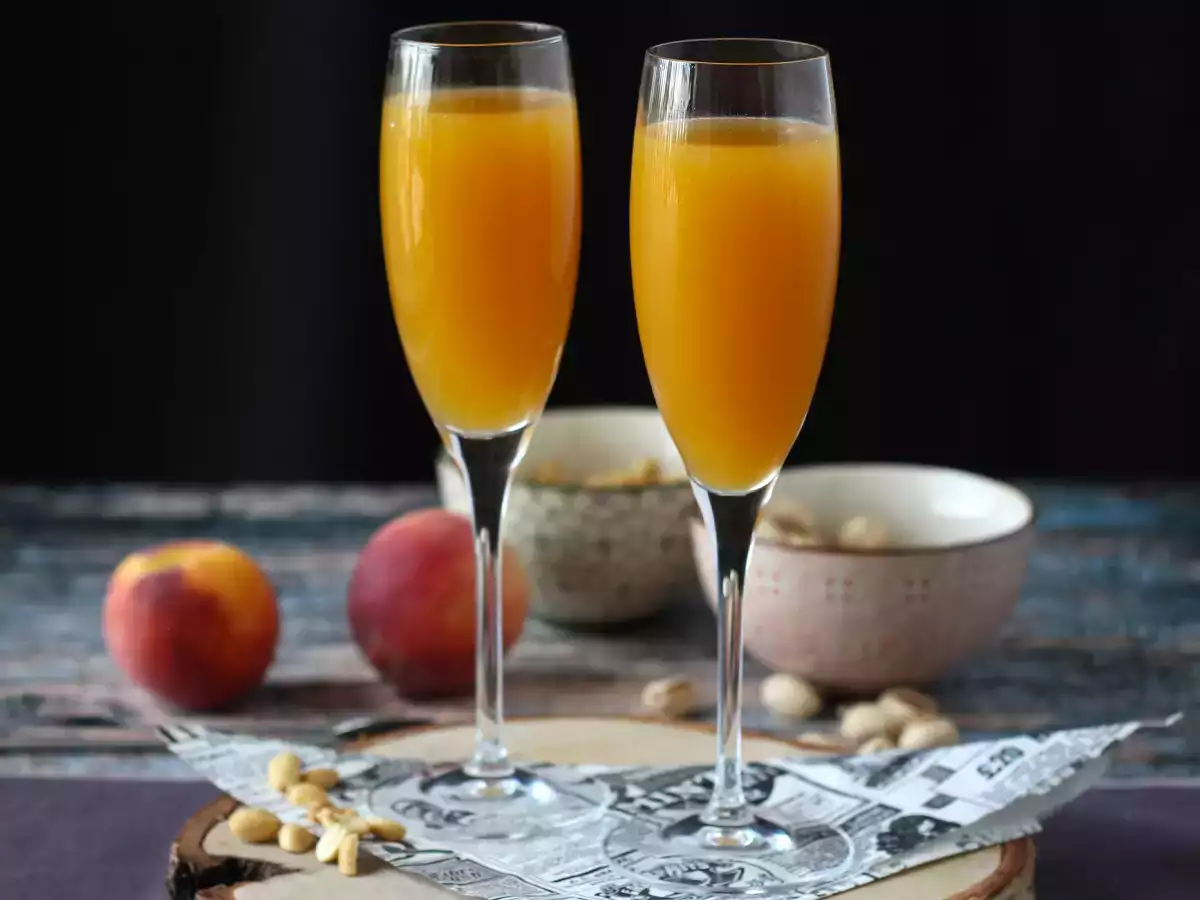 Resep Bellini, koktail persik italia yang mudah dibuat di rumah!