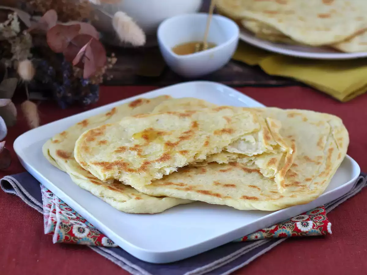 Resep Msemmen, pancake serpih khas maroko yang sempurna untuk ramadan!