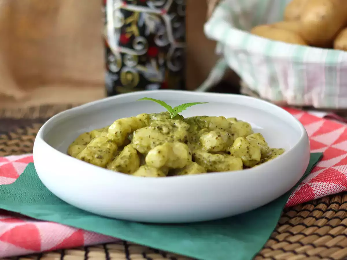 Resep Gnocchi kentang buatan sendiri dengan pesto
