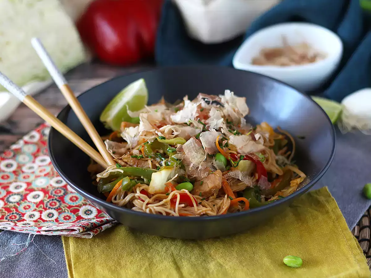 Resep Yakisoba, mie tumis dengan sayuran