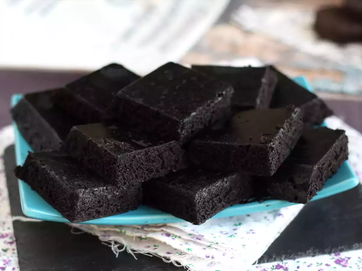 Resep Kue oreo hanya dengan 3 bahan, siap dalam 6 menit di dalam microwave!