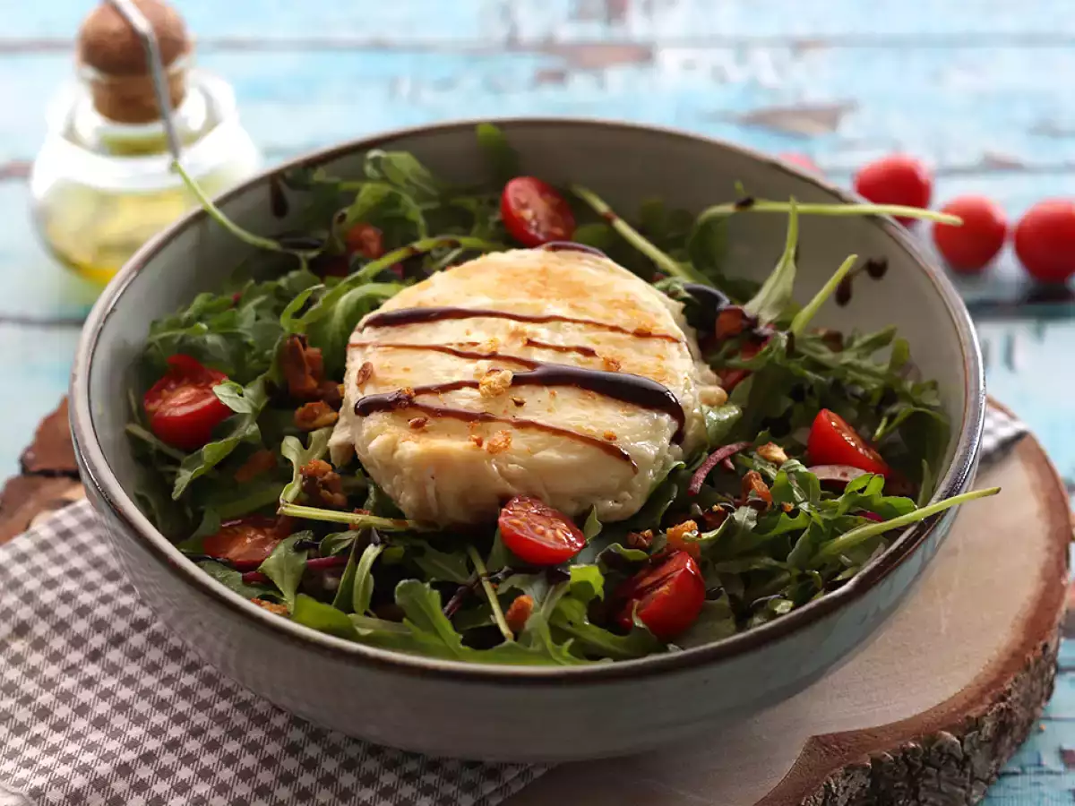 Resep Salad dengan keju kambing