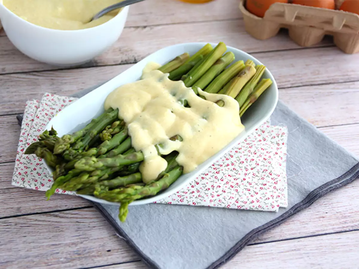 Resep Asparagus dengan saus mousseline