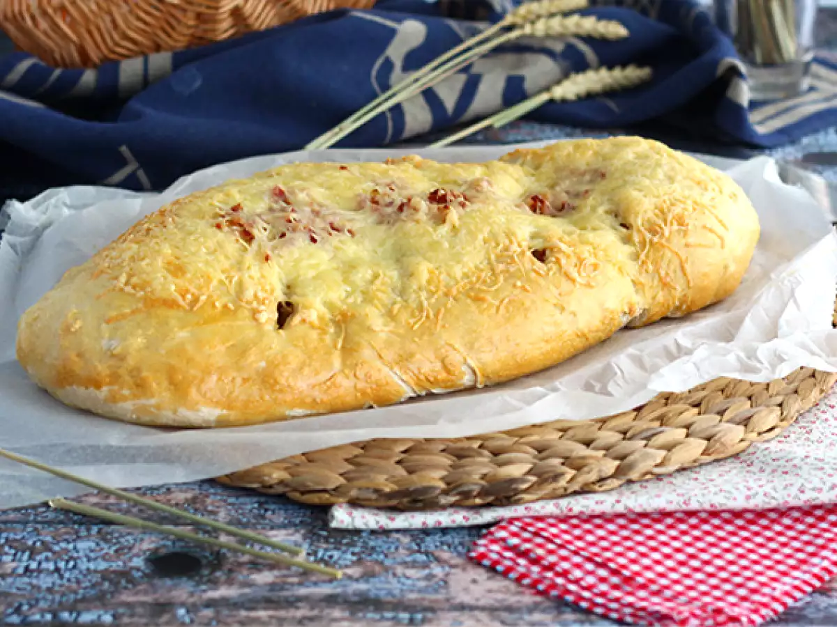 Resep Fougasse dengan bacon dan bawang bombay