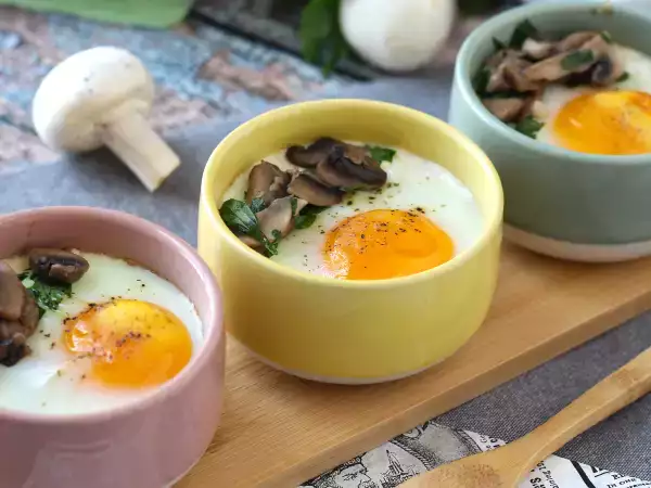 Resep Telur creme dengan jamur: resep yang cepat dan sangat nyaman!