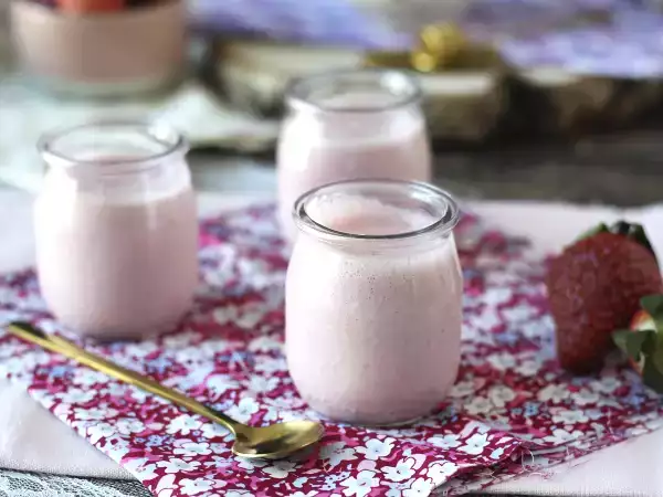 Resep Petit suisse yang sehat, lembut, dan berprotein tinggi