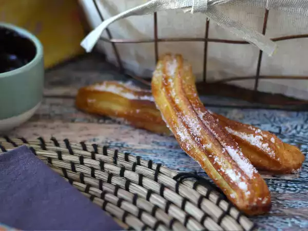 Resep Churros yang dimasak di dalam air fryer