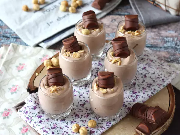 Resep Verrines kinder bueno yang tidak dipanggang dan super lezat