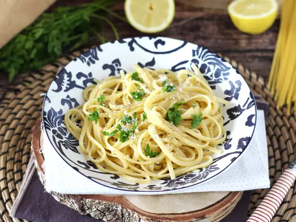 Resep Pasta dengan lemon - pasta al limone (favorit masa depan anda!)