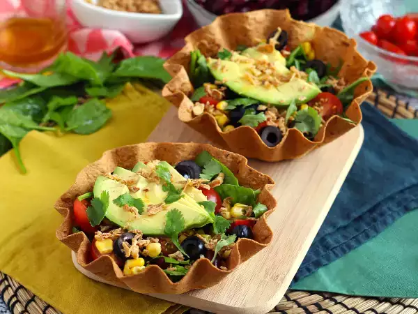 Resep Bagaimana cara membuat mangkuk tortilla? salad yang mudah tanpa perlu dicuci!