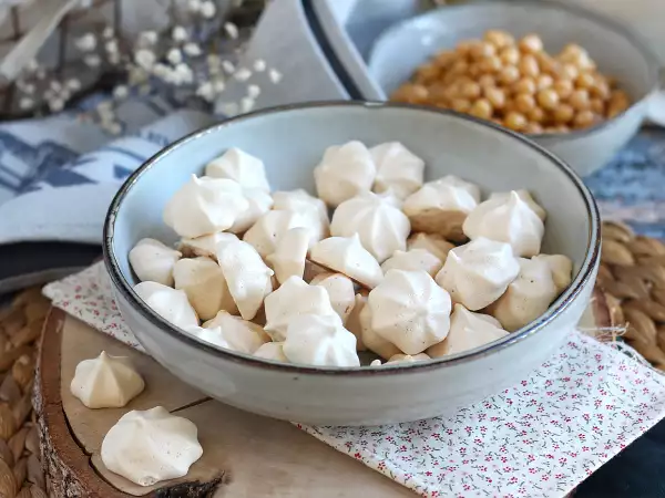 Resep Meringue vegan dengan aquafaba