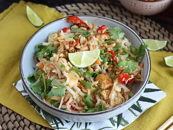 Resep Pad thai dengan tahu