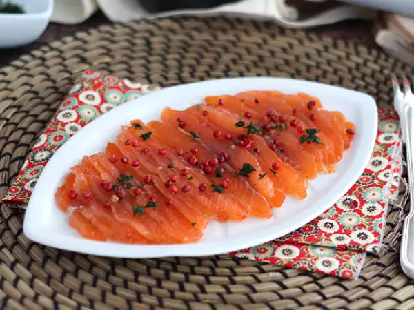 Resep Gravlax, salmon yang diasinkan ala swedia