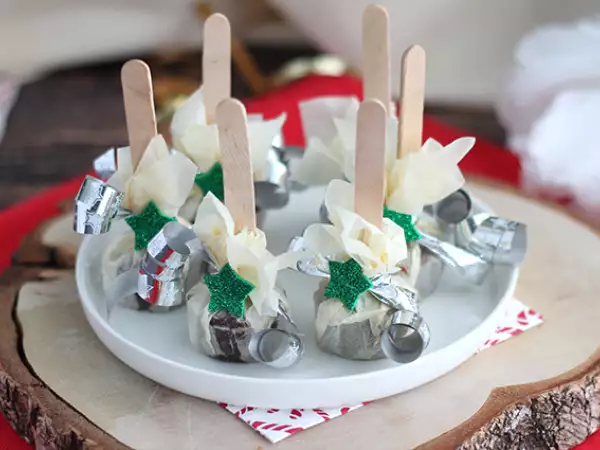 Resep Lolipop cokelat panas: cokelat hitam + carambar