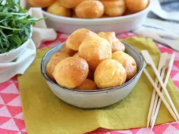 Resep Gougères keju yang mudah