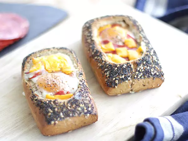 Resep Perahu telur dengan chorizo dan keju