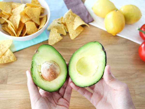 Guacamole sederhana, langkah demi langkah - Persiapan langkah 2