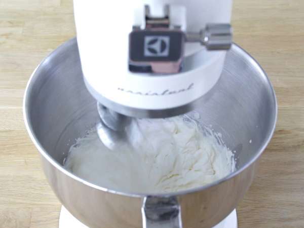 Yoghurt dan es krim raspberry - Persiapan langkah 1