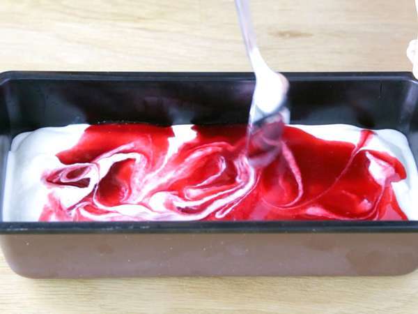 Yoghurt dan es krim raspberry - Persiapan langkah 10