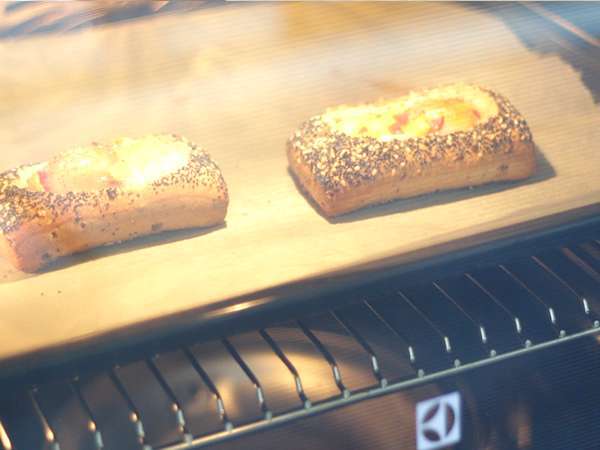 Perahu telur dengan chorizo dan keju - Persiapan langkah 4