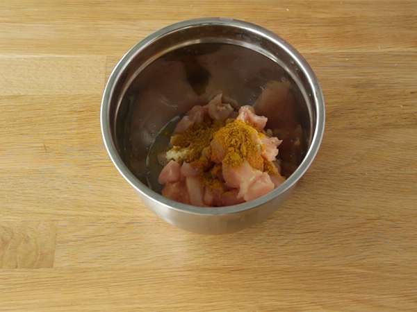 Kari ayam dengan santan - Persiapan langkah 1