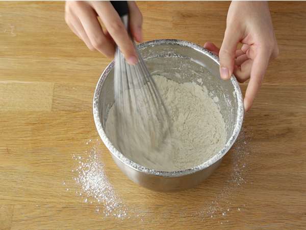 Kue tiga susu Tres Leches - Persiapan langkah 1