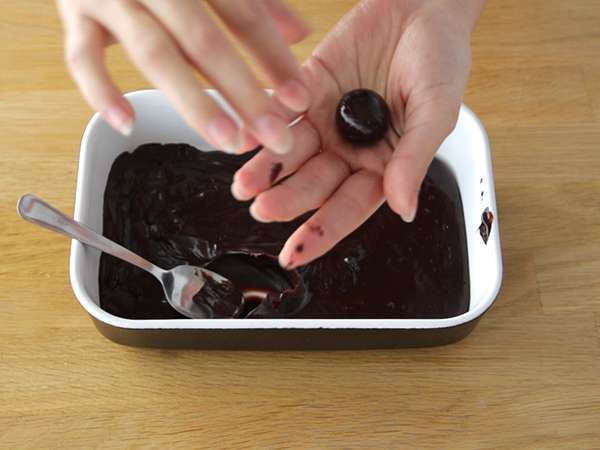 Brigadeiro, penganan kecil khas Brasil - Persiapan langkah 4